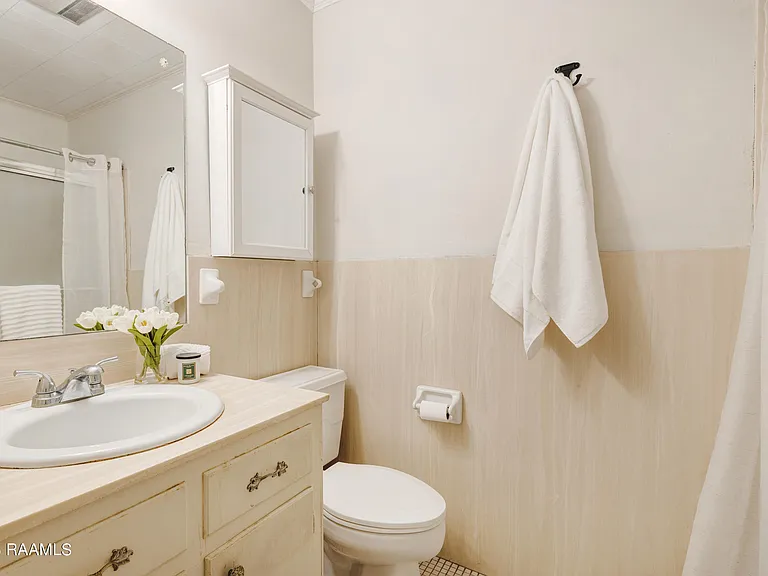 512 Monarch Dr — Photo 14