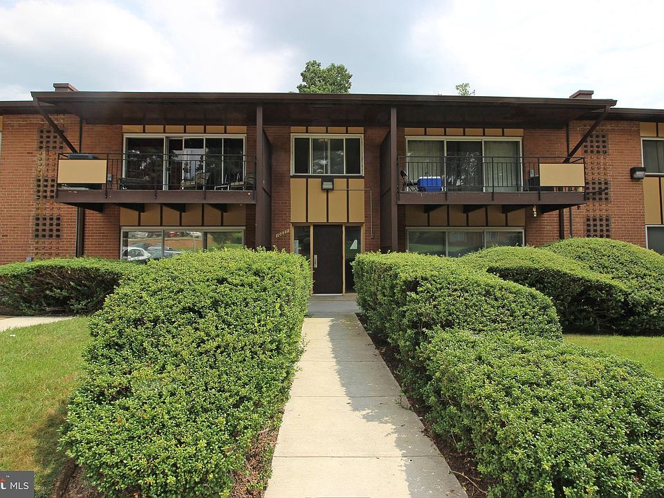 1st image of 10027 Fair Woods Dr #321
