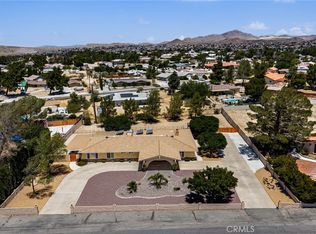 19082 Tecumseh Rd, Apple Valley, CA 92307