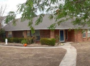 817 NW Spring Hollow Rd, Lawton, OK 73505