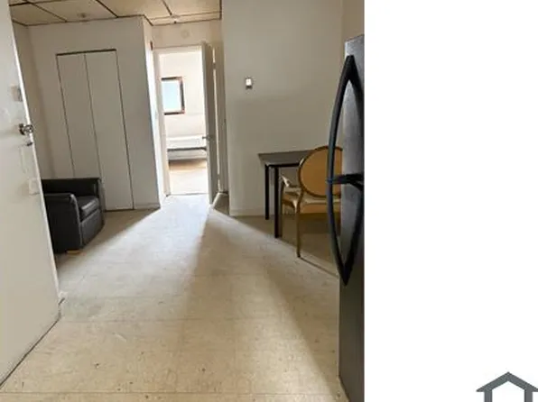 2106 S Broad St APT 1, Philadelphia, PA 19145