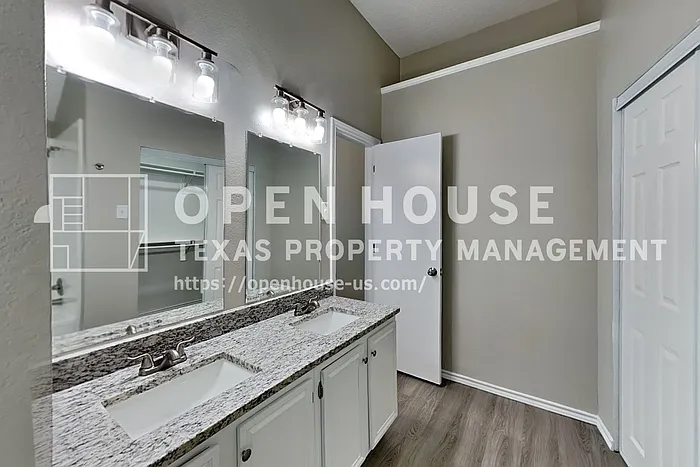 6937 Cheswick Dr — Photo 12