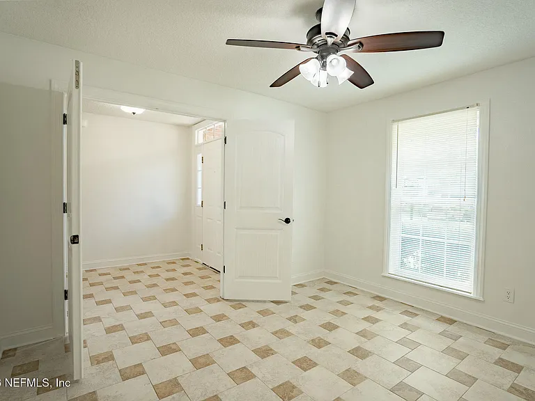 10355 Shelby Creek Rd S — Photo 5