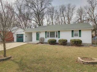 19 Knollcrest Ct, Normal, IL 61761