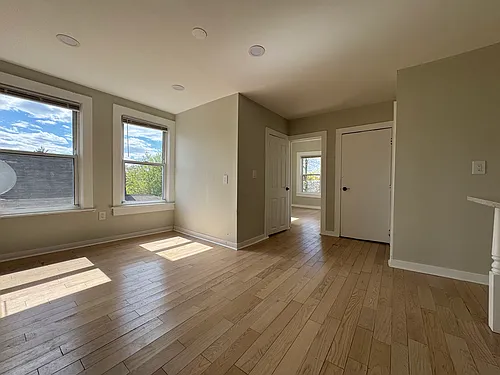 237 Davenport Ave Photo 1