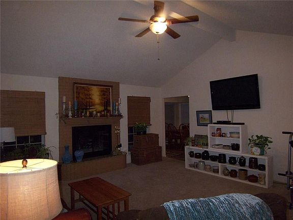 4th image of 6317 Live Oak Trl