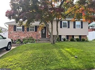 8620 Silver Meadow Ln, Baltimore, MD 21236