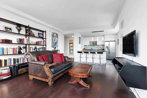 Sold by Compass | media 3