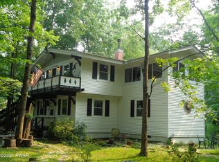 143 Orange Blossom Rd, Milford, PA 18337