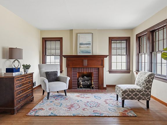 4th image of 1611 Cherokee Rd