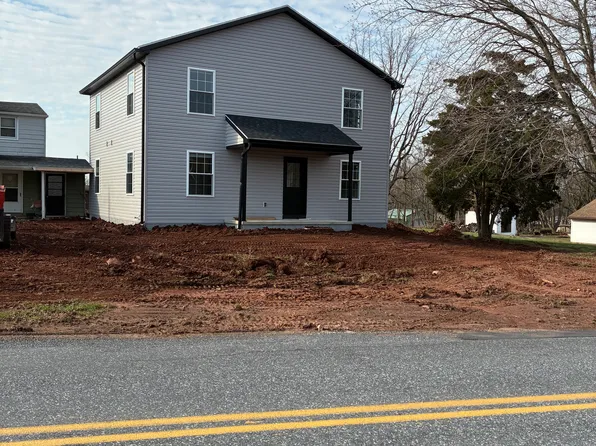 115 Sandy Hill Rd, Denver, PA