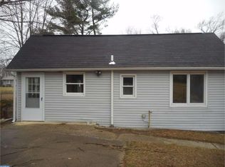 940 Barlow Ave, Deptford, NJ 08096