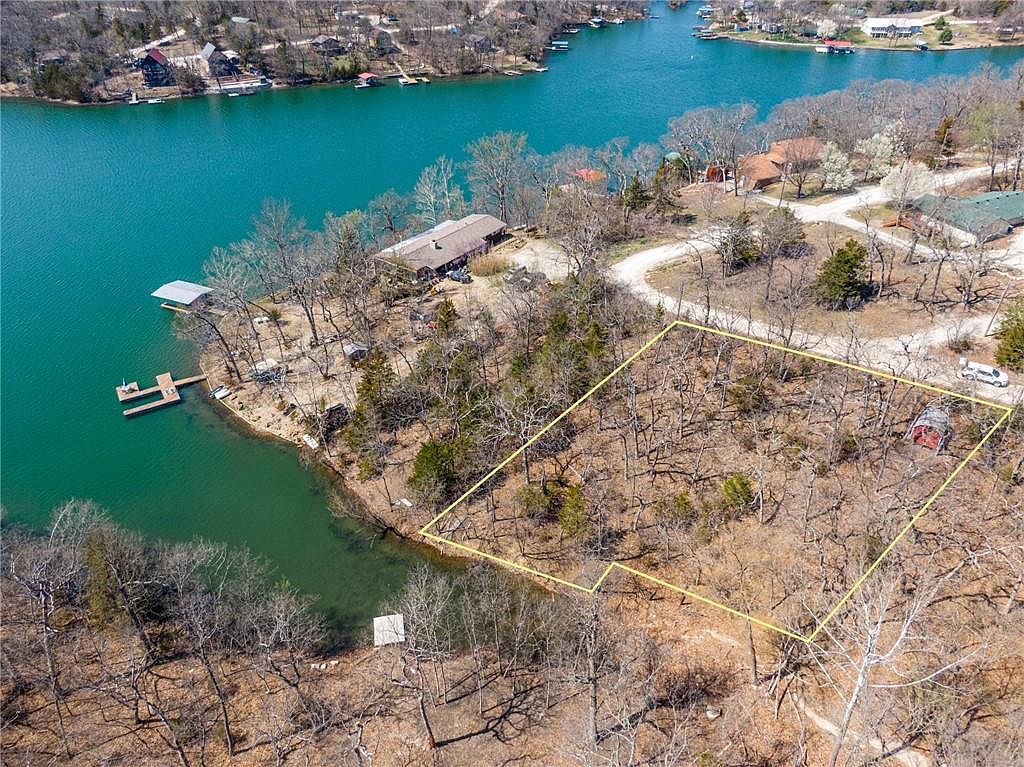 102 & 106 W Lakeside Dr, Lacygne, KS 66040 Zillow