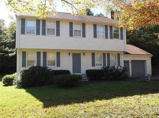 5 Haynes Rd, Plainville, MA 02762
