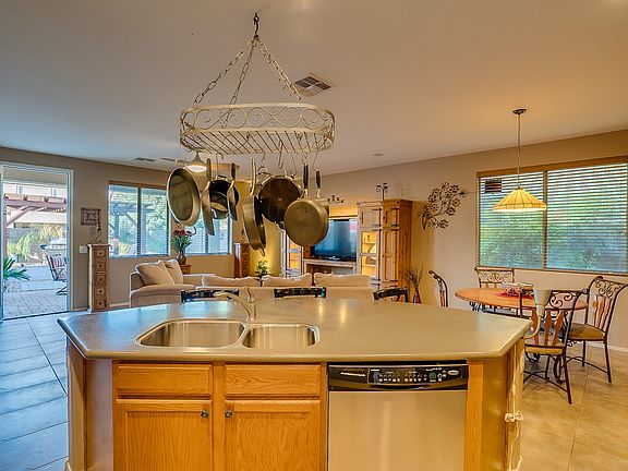 5th image of 42086 W Arvada Ct
