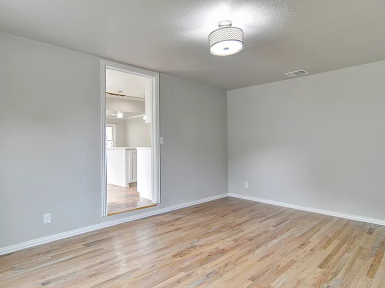 4024 Winfield Ave — Photo 13