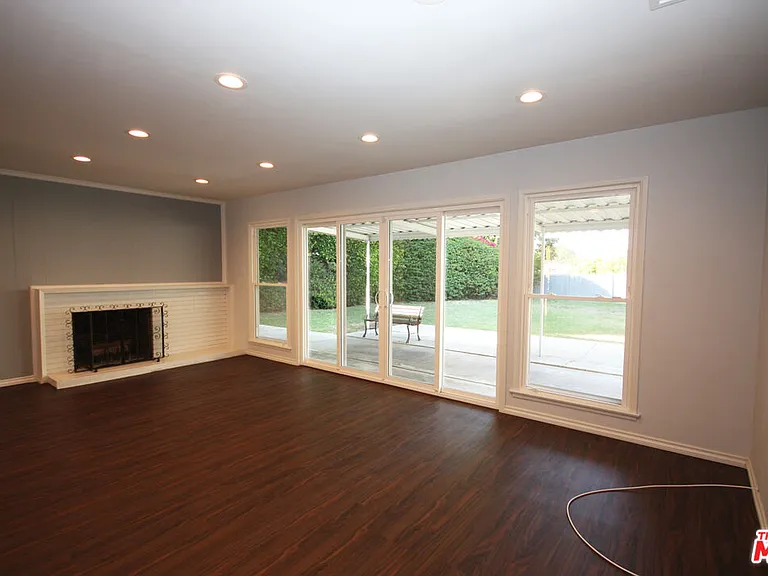 2766 Dunleer Pl — Photo 4
