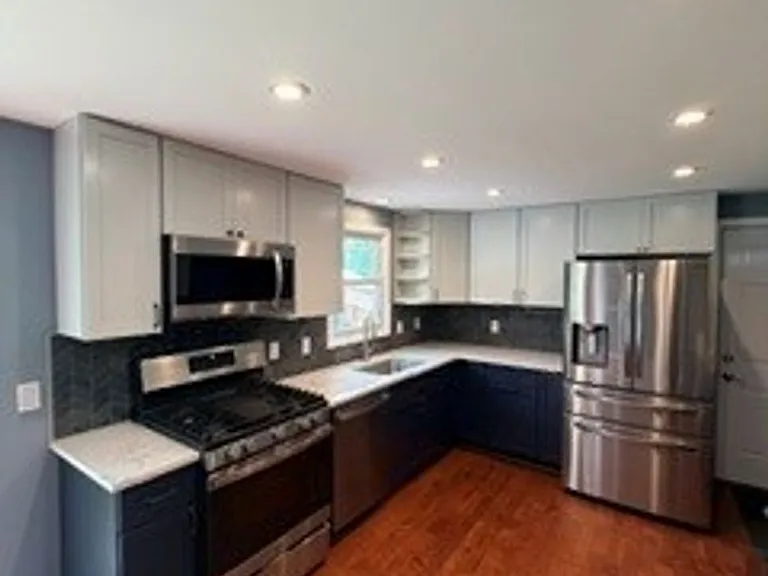 5561 Imperia Ln — Photo 2