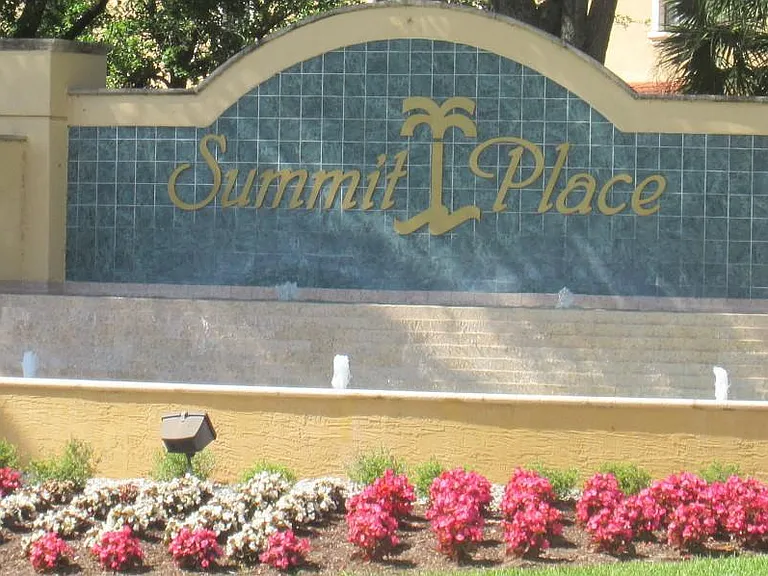 14995 Summit Place Cir #36 — Photo 14