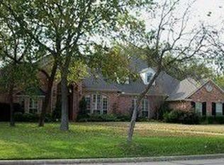 353 Elm Grove Cir, Mc Gregor, TX 76657