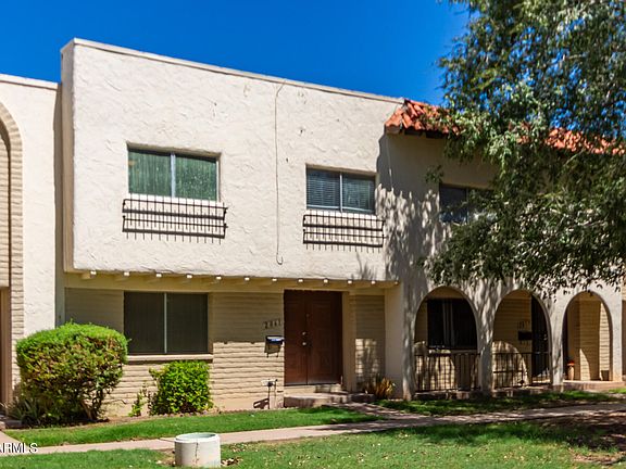 3rd image of 2061 W HAZELWOOD Parkway