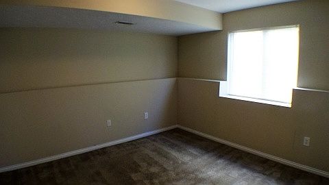 3rd image of 1575 Singh St