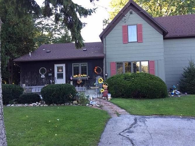 3607 Menasha Ave, Manitowoc, WI 54220 Zillow