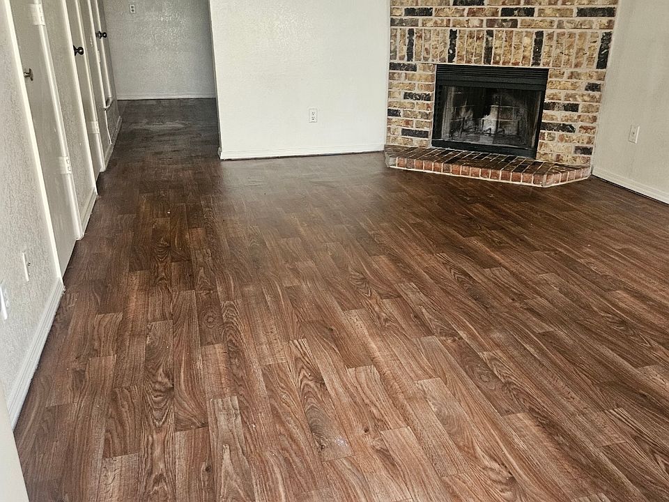 1st image of 620 Wolftrap Dr #620