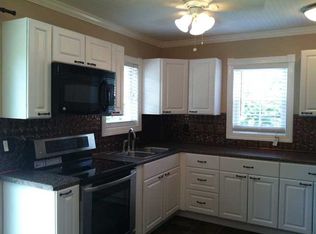 106 Vero Beach Ave, Rossville, GA 30741