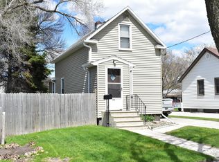 1404 2nd Ave N, Moorhead, MN