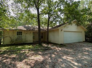 2230 Woody Rd, Dallas, TX 75253