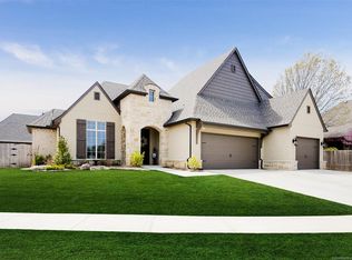 13812 S 28th St, Bixby, OK 74008