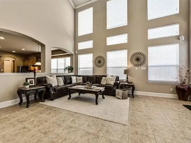935 Pelican Dr — Photo 11