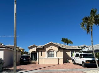 Peral Sub, Miami, FL 33196