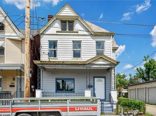 812 Ernie St, Pittsburgh, PA 15220