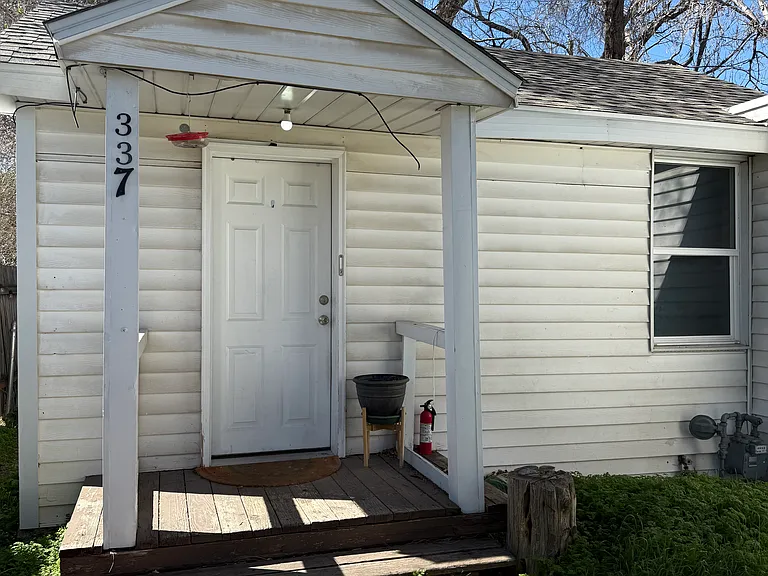337 N Marion St #B — Photo 25