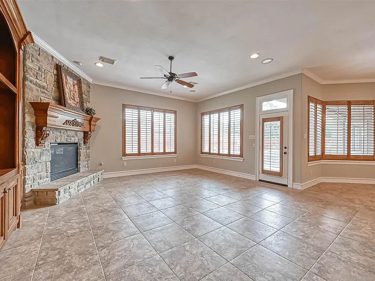 13815 Nathan Ridge Ln — Photo 11