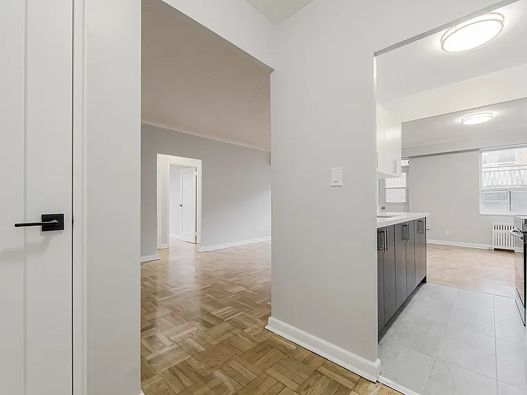 130 Jameson Ave — Photo 47