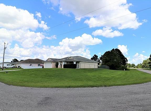 4th image of 1113 Graystone Ave