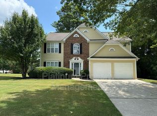 1301 Dalesford Dr, Alpharetta, GA 30004