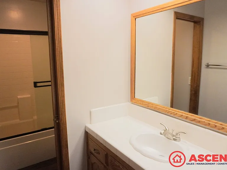 9021 Green Bank St — Photo 7