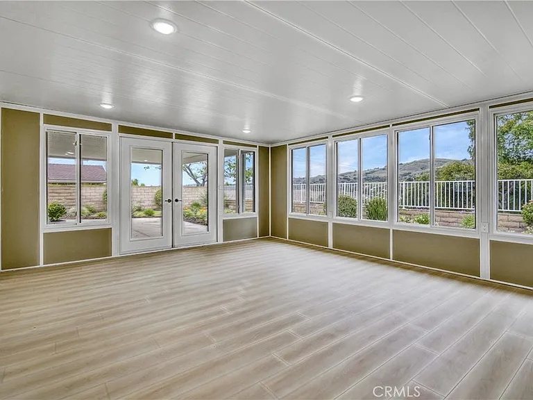 1425 Arrow Wood Dr — Photo 17