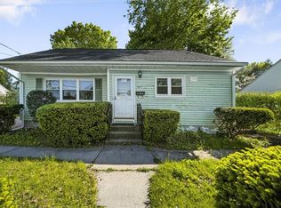 927 Albert Rd, Peekskill, NY 10566