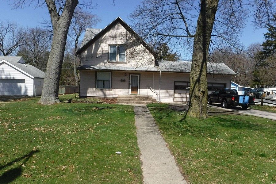 1st image of 1010 E Cleveland Ave