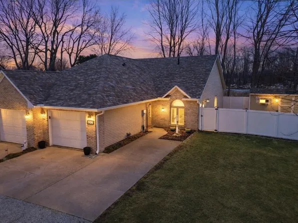 509 Laura Dr, Westville, IL 61883