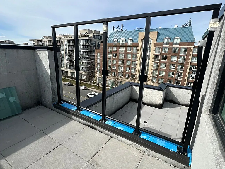 861 Sheppard Ave W #32 — Photo 35