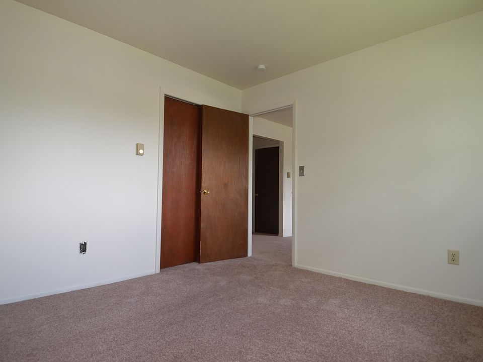 2nd image of 647 Providence Street # Fl 1ST