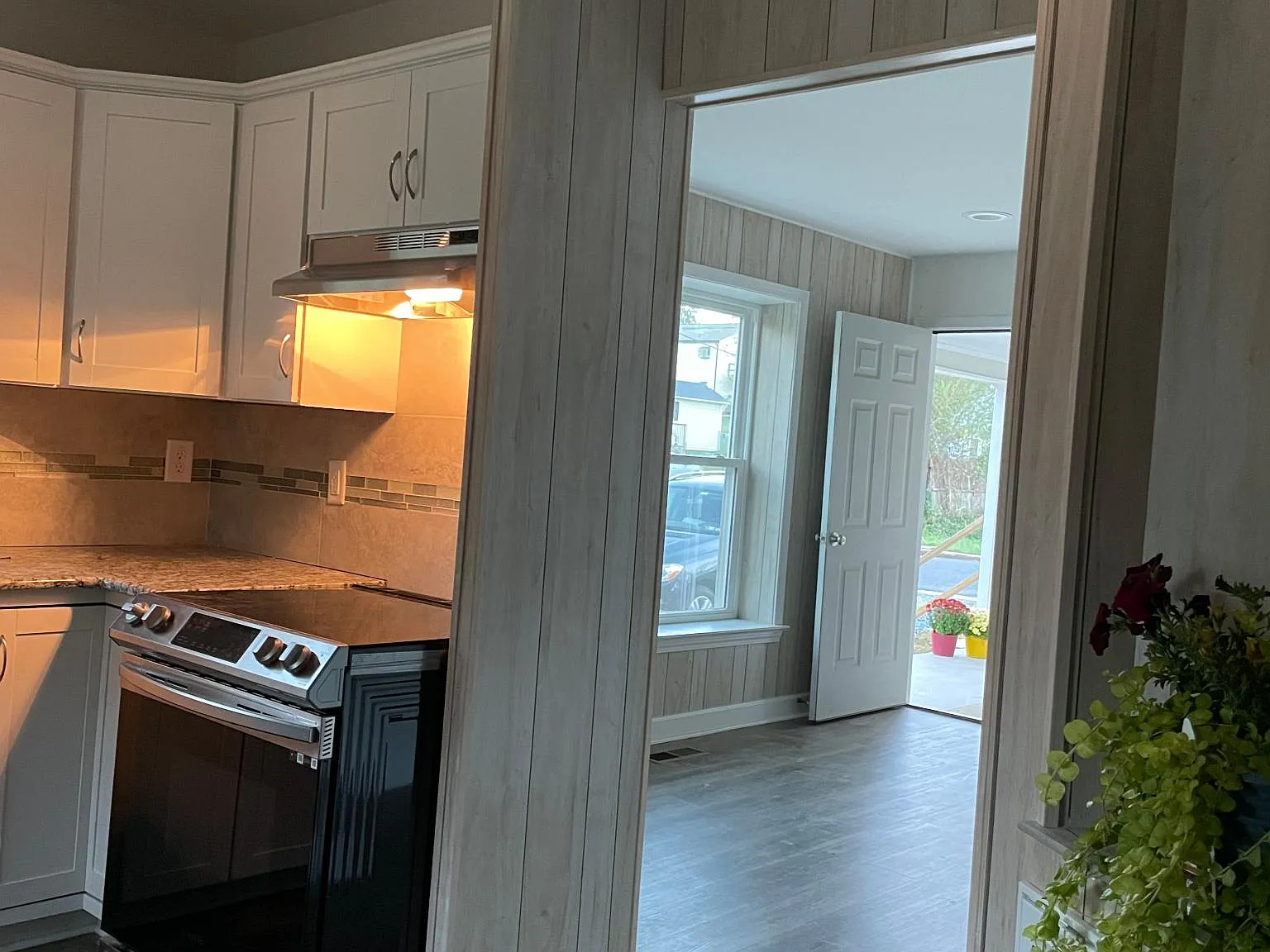 830 Occoneechee Ave — Photo 4