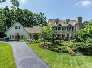 515 Oliver Ct, Cincinnati, OH 45215