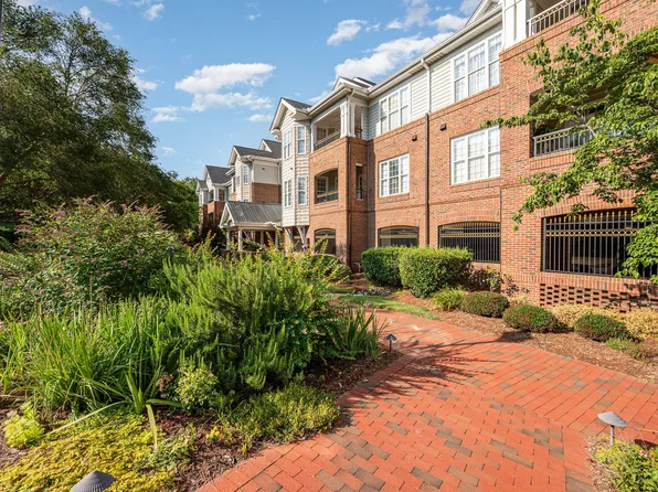 3701 Baron Cooper Pass Unit 303, Raleigh, NC 27612